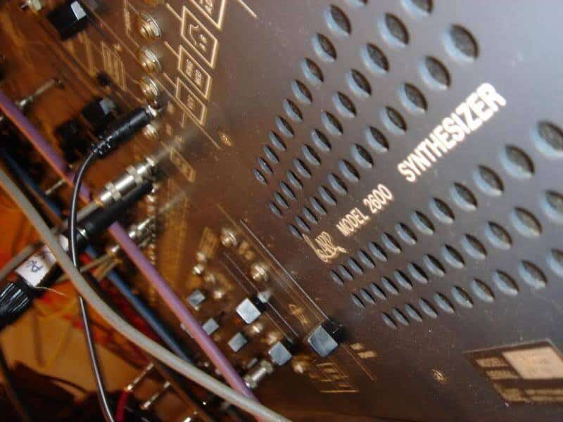 תיקון סינטיסייזרים